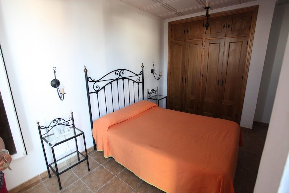 Hotel Nuro Barbate Bagian luar foto
