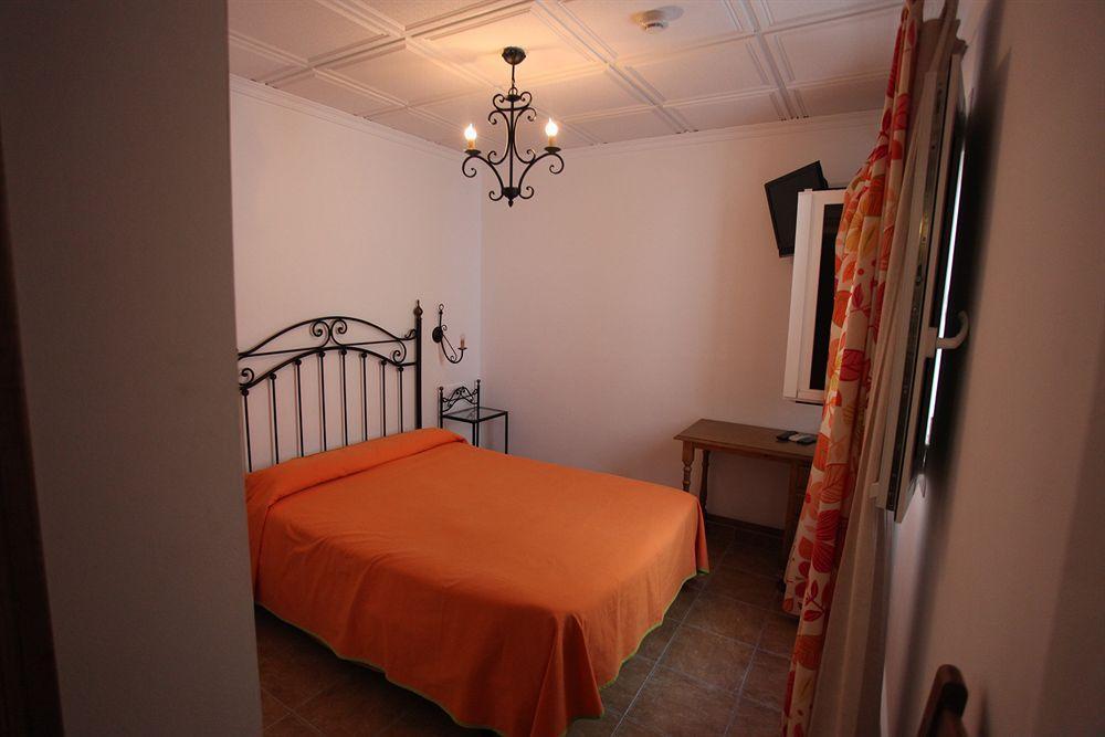 Hotel Nuro Barbate Bagian luar foto