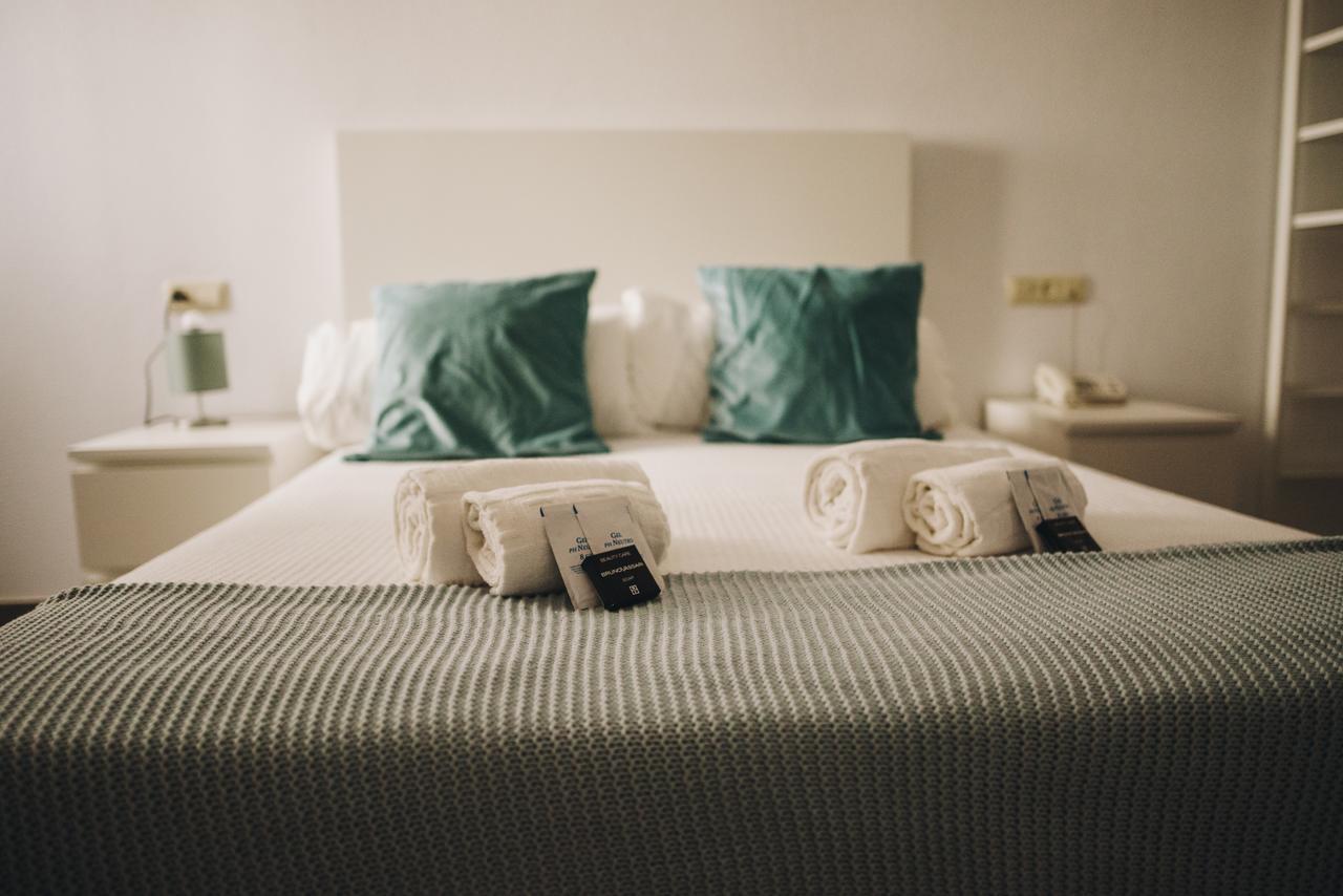Hotel Nuro Barbate Bagian luar foto