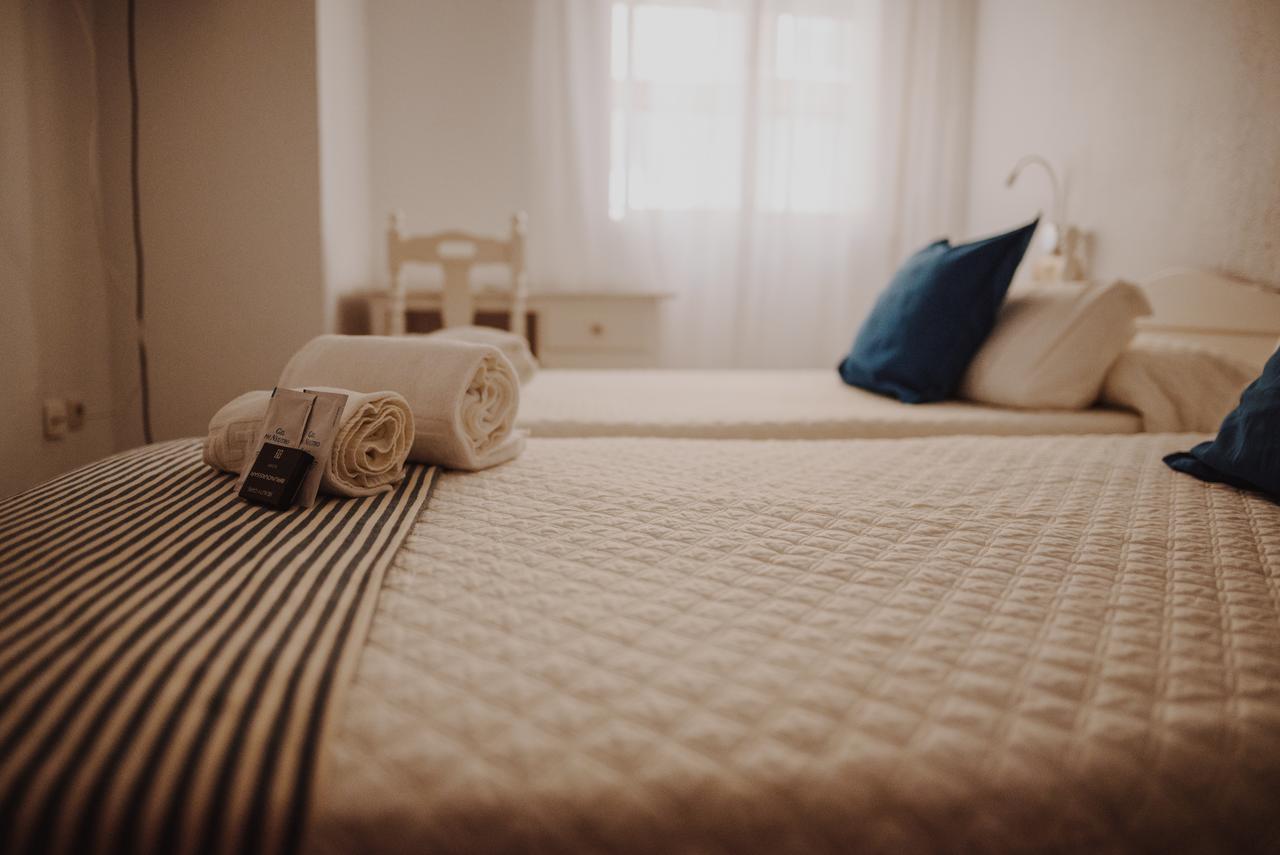 Hotel Nuro Barbate Bagian luar foto