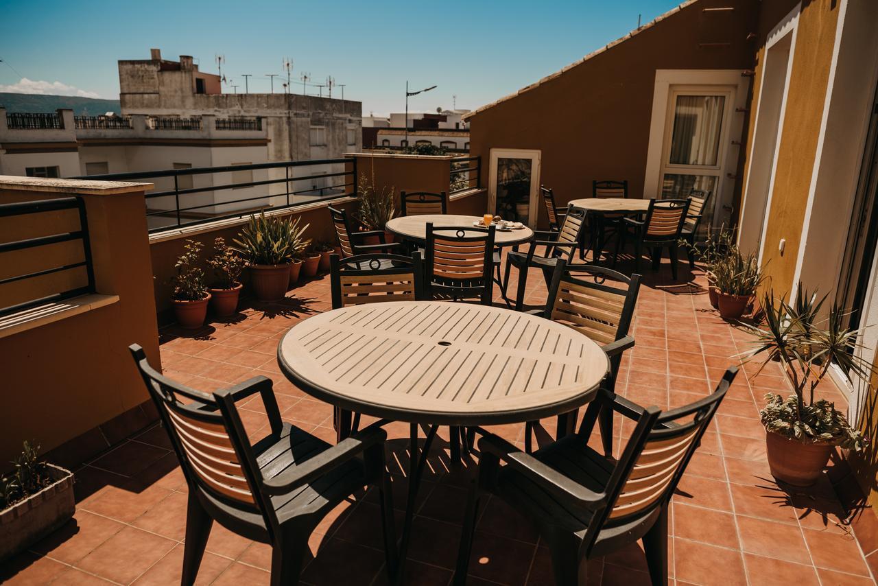 Hotel Nuro Barbate Bagian luar foto